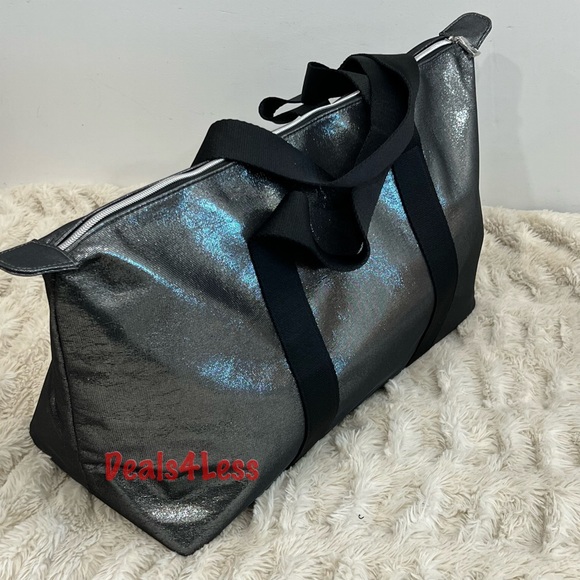 Coach Duffel Bag Silver Shimmer Metallic Overnight Weekender Travel Bag NEW - Picture 4 of 5